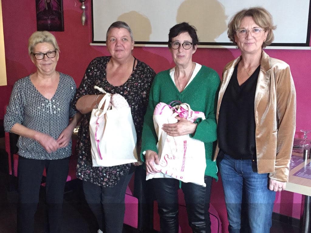 Remise de sacs douceurs