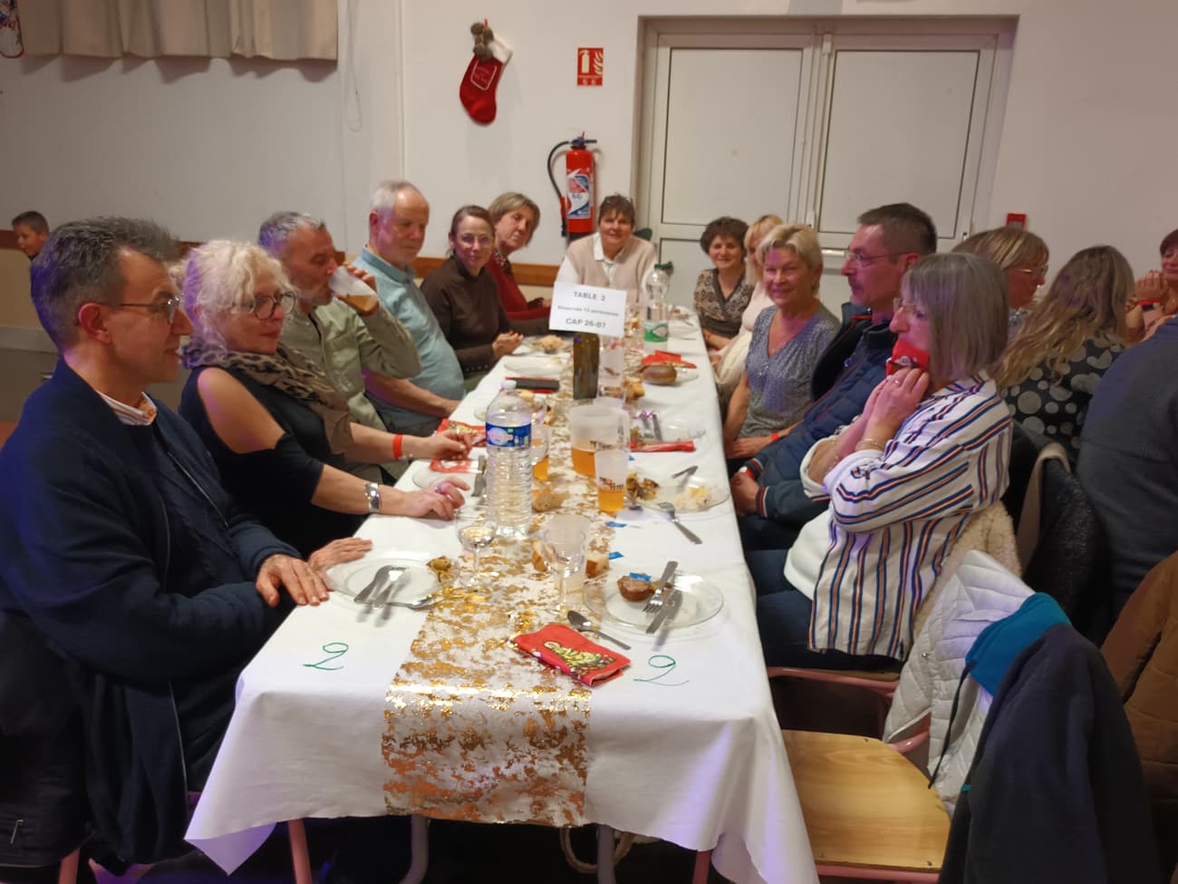 Repas convivial lors d’une manifestation à Cléon-d’Andran